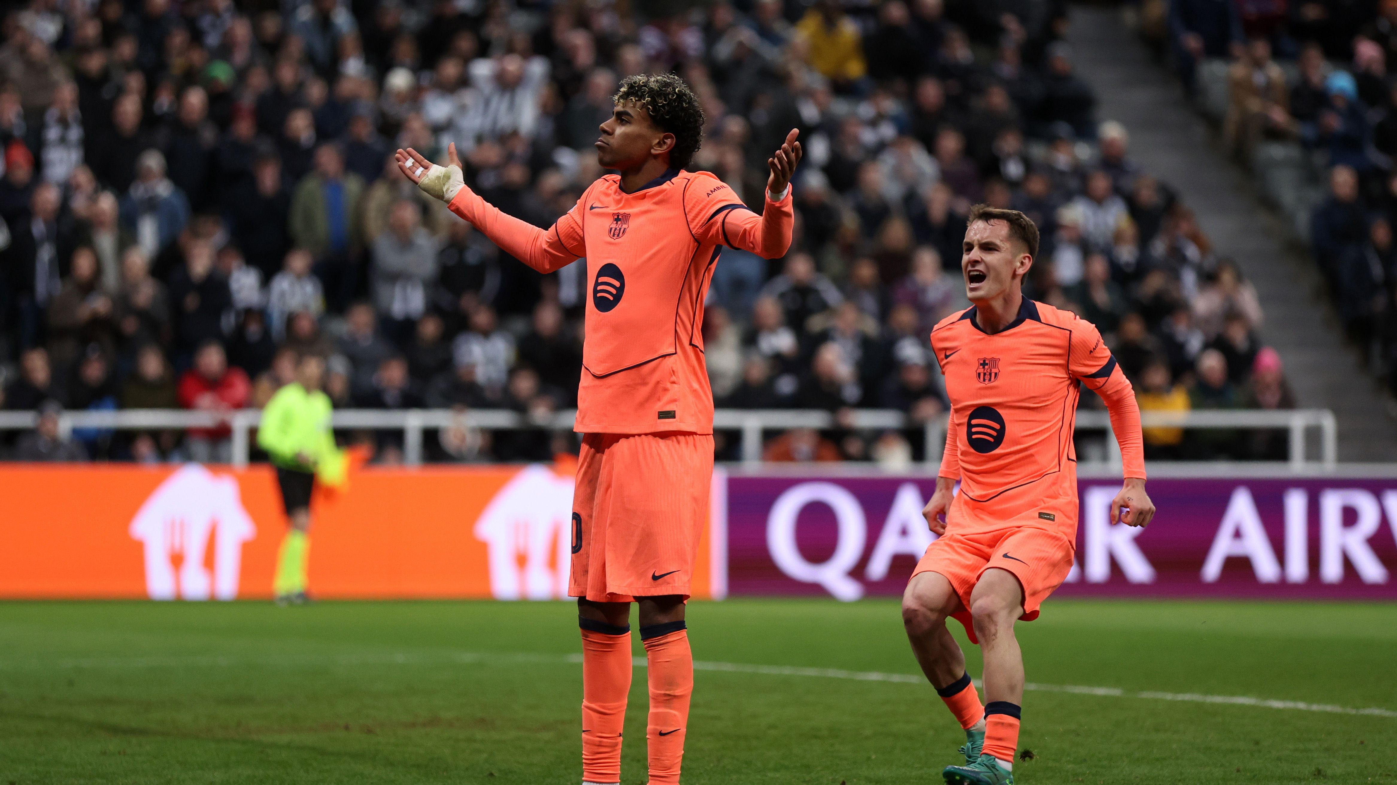 جدول مباريات اليوم الأحد 15 مارس 2026 .. القنوات الناقلة والمعلقين