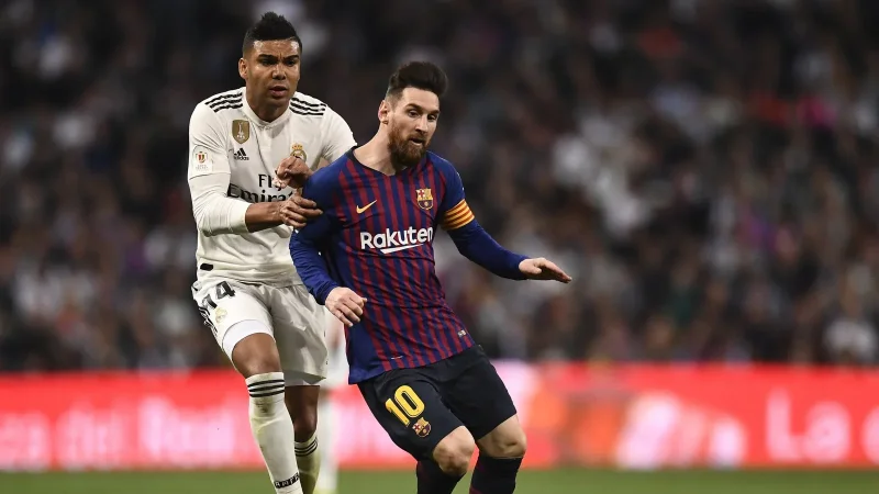 كاسيميرو يقترب من الإلتحاق بميسي