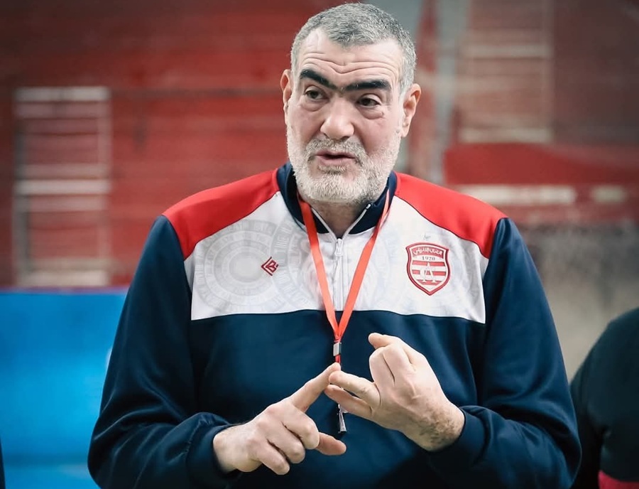 كرة اليد.. عدنان بلحارث يغادر النادي الإفريقي